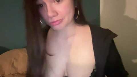 imava @ myfreecams on 20240328