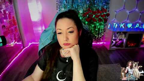 Media: nikki_haze Myfreecams Invalid Date
