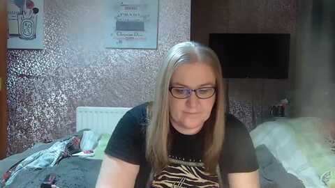 Media: yummymummy39 Myfreecams Invalid Date