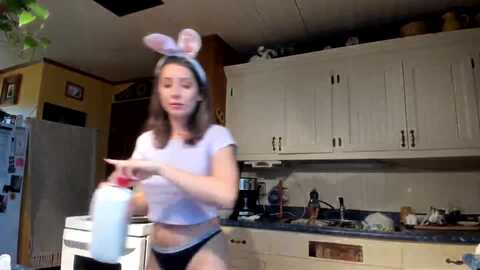 Media: essiac Myfreecams Invalid Date
