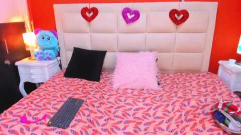 Media: saramontoya Myfreecams Invalid Date