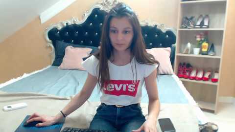 angel_black_ @ myfreecams on 20240331