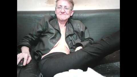 Media: sexygeny Myfreecams Invalid Date