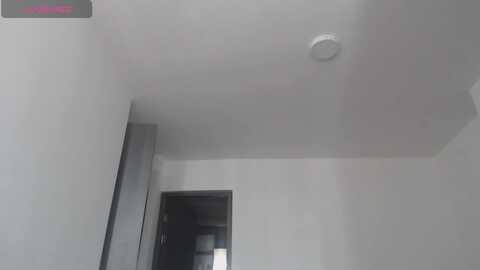 alannastephen @ myfreecams on 20240403