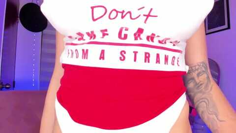 isabellar_x @ myfreecams on 20240403