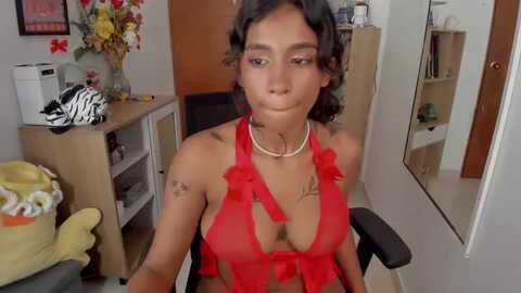 milasun_ @ myfreecams on 20240405