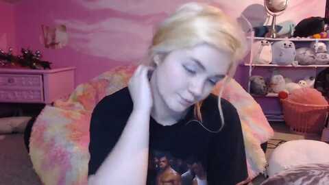 Media: alessaraine Myfreecams Invalid Date