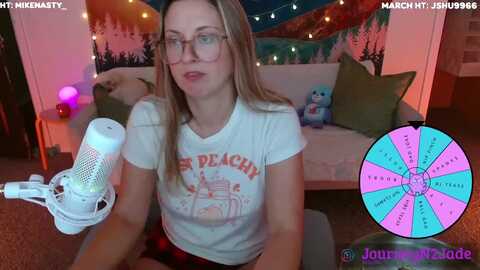 journeyjade @ myfreecams on 20240406
