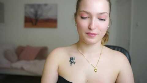 mia_melano_ @ myfreecams on 20240406