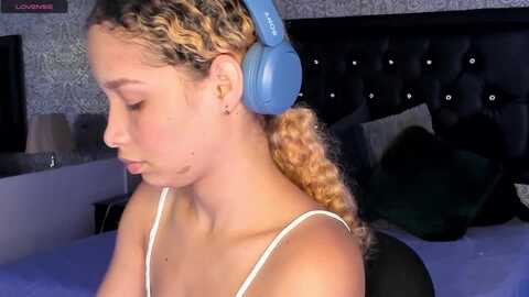 Media: kendra_axl10 Myfreecams Invalid Date