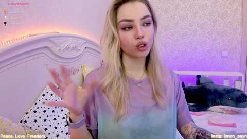 Media: lillimoore_ Myfreecams Invalid Date