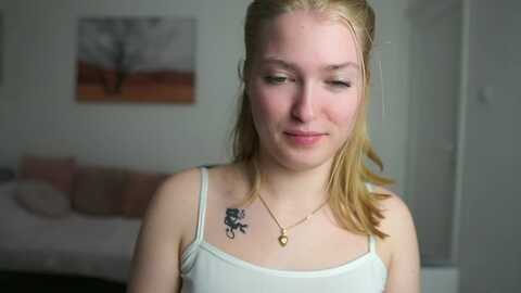 mia_melano_ @ myfreecams on 20240418