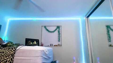Media: elymarie Myfreecams Invalid Date