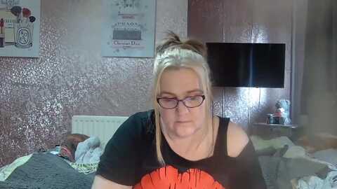 Media: yummymummy39 Myfreecams Invalid Date