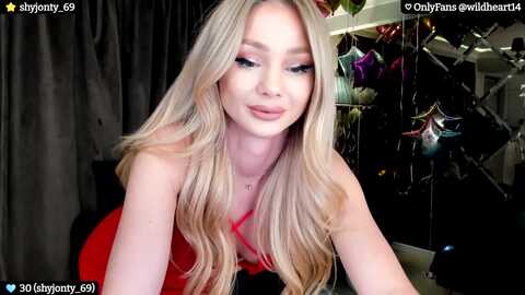 Media: yveline Myfreecams Invalid Date