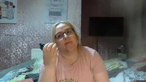 Media: yummymummy39 Myfreecams Invalid Date