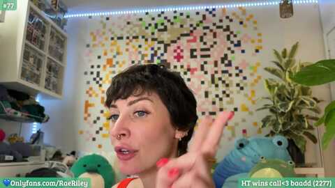 raeriley @ myfreecams on 20240428