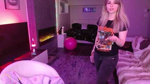 Media: serafina Myfreecams Invalid Date