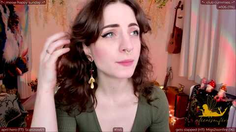 Media: aliceisonfire Myfreecams Invalid Date