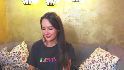 Media: radiance Myfreecams Invalid Date