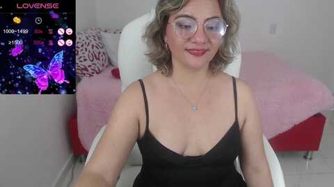 wet_milf_ @ myfreecams on 20240502