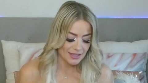 kay_devon @ myfreecams on 20240503