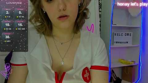 dellarowe @ myfreecams on 20240505