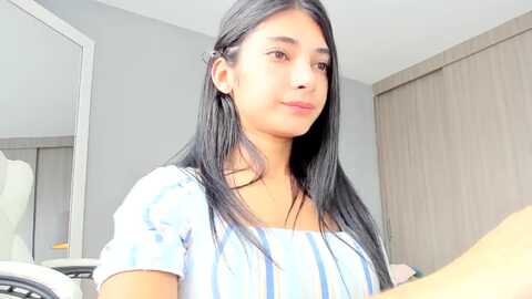 Media: emmily_ Myfreecams Invalid Date