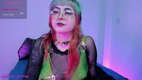 hallucigenia1 @ myfreecams on 20240509