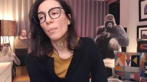 mora_marvels @ myfreecams on 20240509