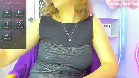 dellarowe @ myfreecams on 20240510