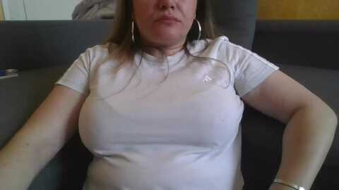 squirtylady38 @ myfreecams on 20240510