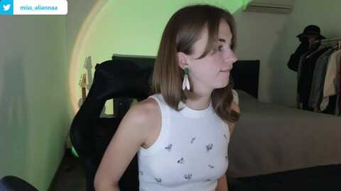 Media: aliannaa Myfreecams Invalid Date