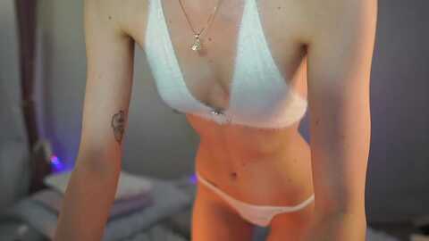 Media: rileyreid_18 Myfreecams Invalid Date