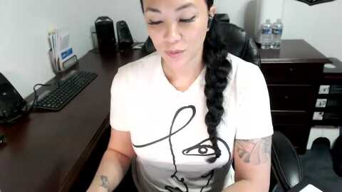 mickaylamoon @ myfreecams on 20240515