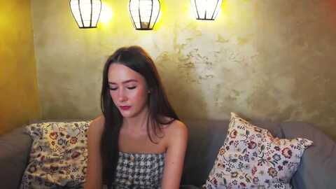 Media: radiance Myfreecams Invalid Date