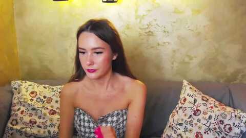 Media: radiance Myfreecams Invalid Date