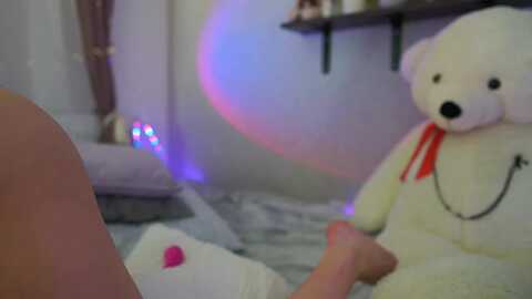Media: rileyreid_18 Myfreecams Invalid Date