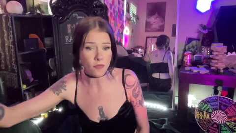 rileywoods @ myfreecams on 20240515