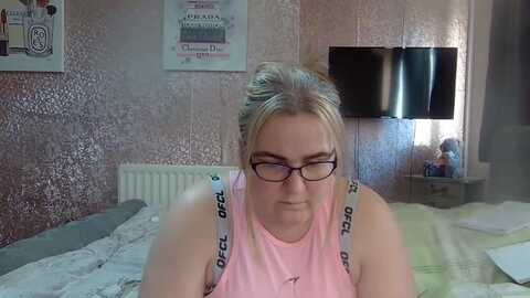 Media: yummymummy39 Myfreecams Invalid Date