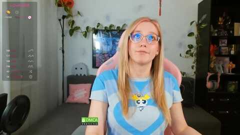 Media: monicmoon18 Myfreecams Invalid Date