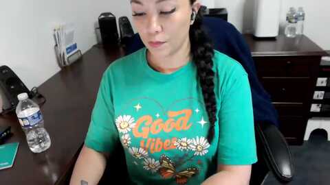 mickaylamoon @ myfreecams on 20240517