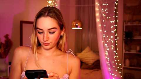 Media: checkmypeach Myfreecams Invalid Date