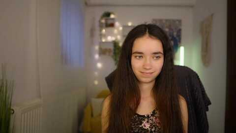 Media: gia_paige18 Myfreecams Invalid Date