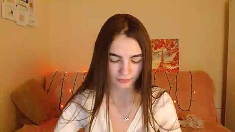 kristinamfc @ myfreecams on 20240520