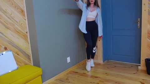 Media: lesliekat Myfreecams Invalid Date