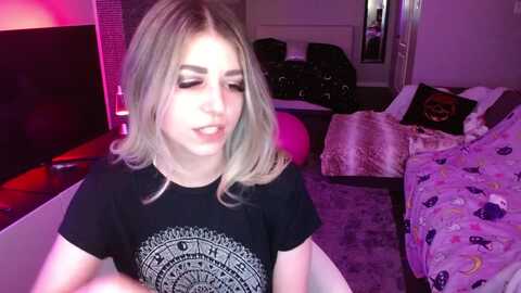 Media: serafina Myfreecams Invalid Date