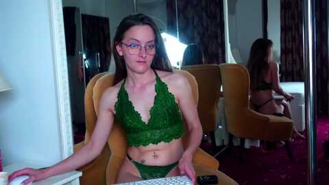 erikadawn @ myfreecams on 20240521