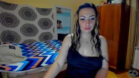 liragan @ myfreecams on 20240522