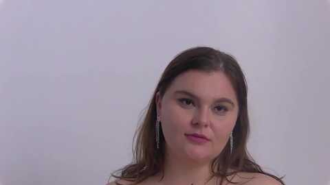 megandevon @ myfreecams on 20240522
